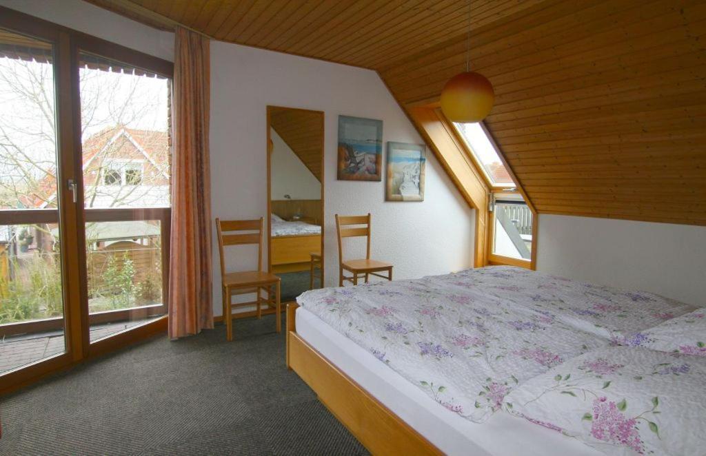 Haus Emken Apartment Нойхарлингерзийл Екстериор снимка